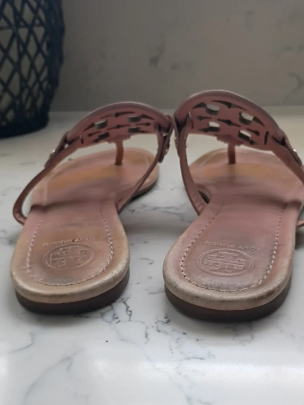 Tory Burch Miller Women's Pink Leather Toe-Post Sandals